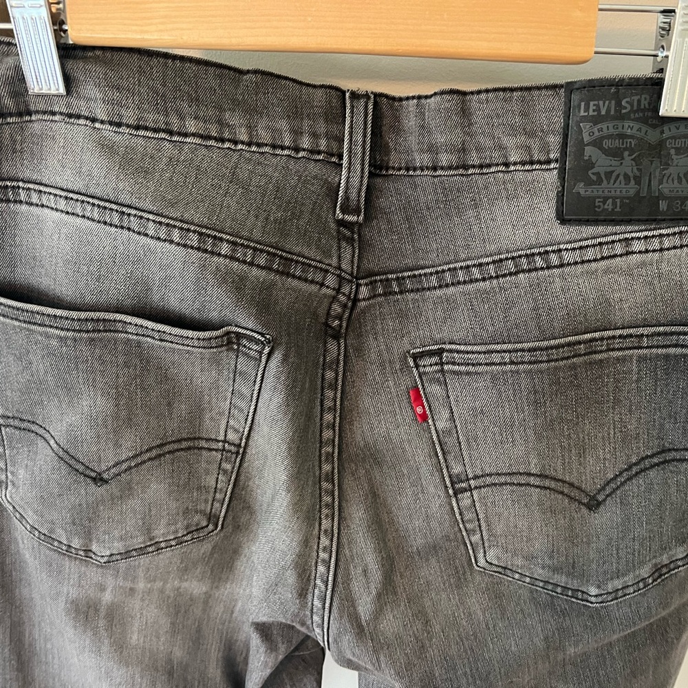 Levi's Gray Straight Fit Jeans with Signature Stitching
